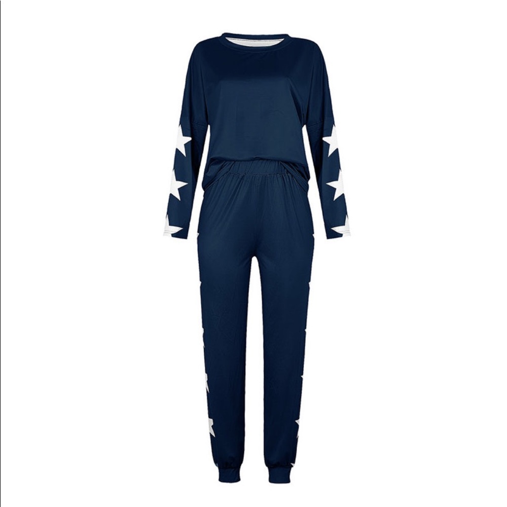 NWT Womens two piece star pajamas - Picture 3 of 6